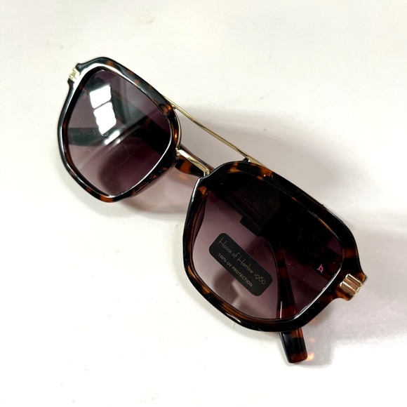 House of Harlow 1960 Aviator Sunglasses Tortoise Shell Double Bridge NWT Brown